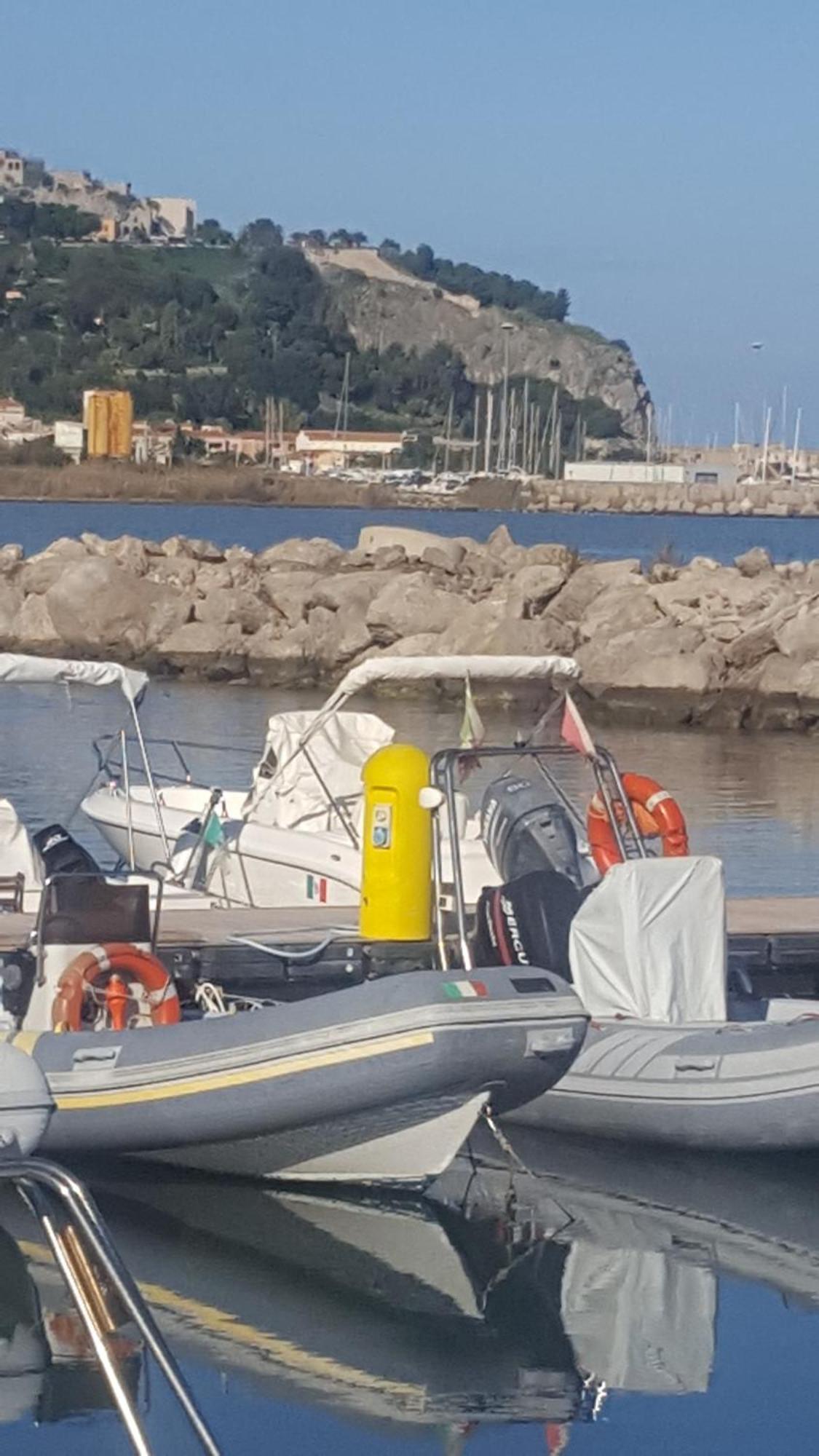 Villa Letizia Campofelice Di Roccella Oda fotoğraf